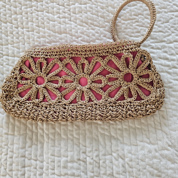 Mud Pie Natural and Pink Floral Crochet Wristlet - Picture 1 of 3